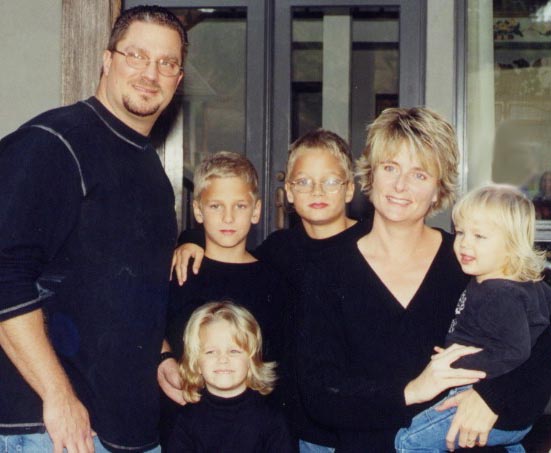 MW - Carroll Smith Family - 2003